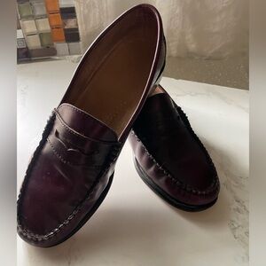 G.H. Bass & Co. Women's Deep Burgundy WEEJUNS